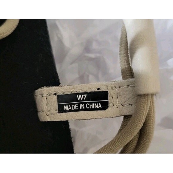 Teva Women's Voya Infinity Strappy Sandals Sesame Birch - US SIze 7 NWT 1019622 - Picture 5 of 9